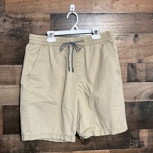 Aeropostal Mens Khaki Shorts
